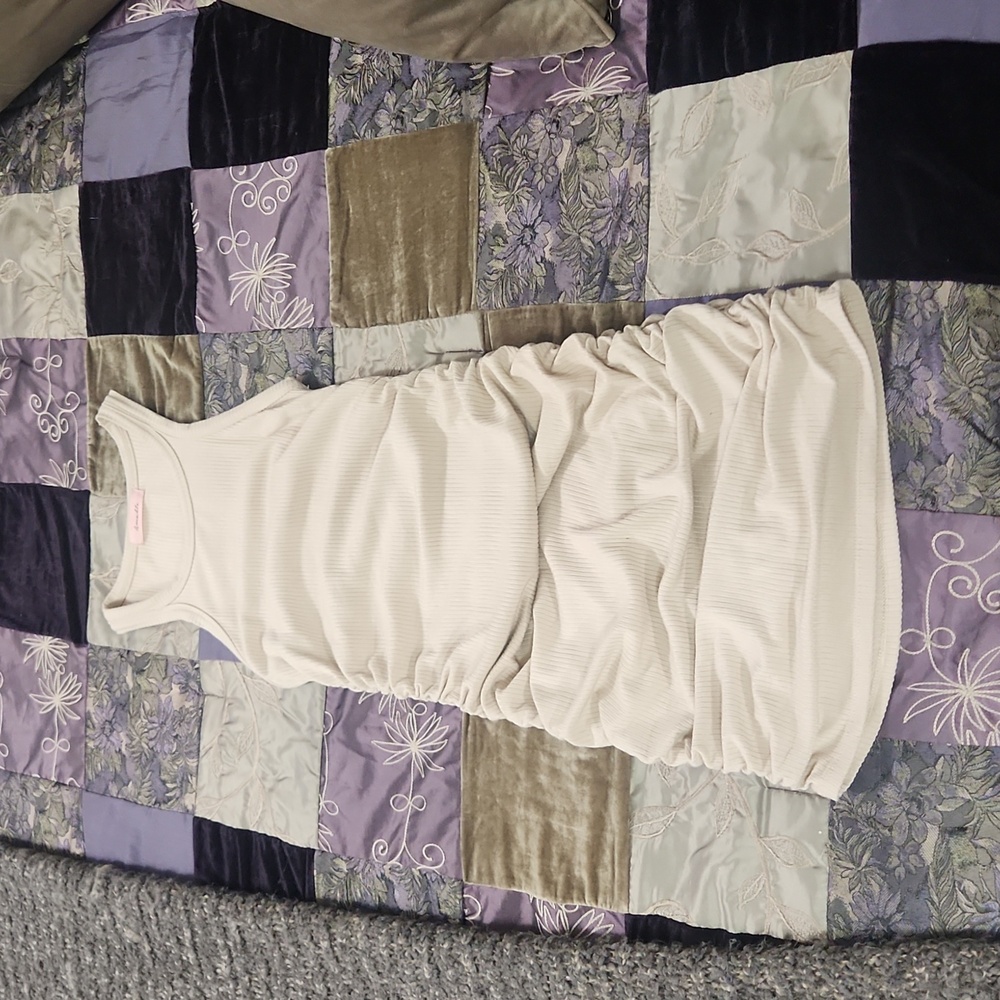 Amable Bodycon Dress